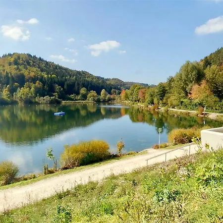 Aparthotel Gaestehaus Grottental - Ruhige Naechte Auf Der Alb