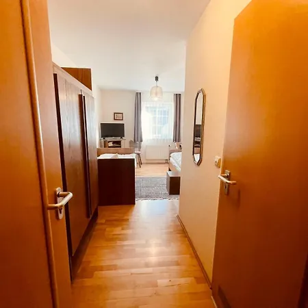 Aparthotel Gaestehaus Grottental - Ruhige Naechte Auf Der Alb *