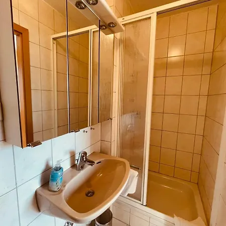 Gaestehaus Grottental - Ruhige Naechte Auf Der Alb Aparthotel Messstetten